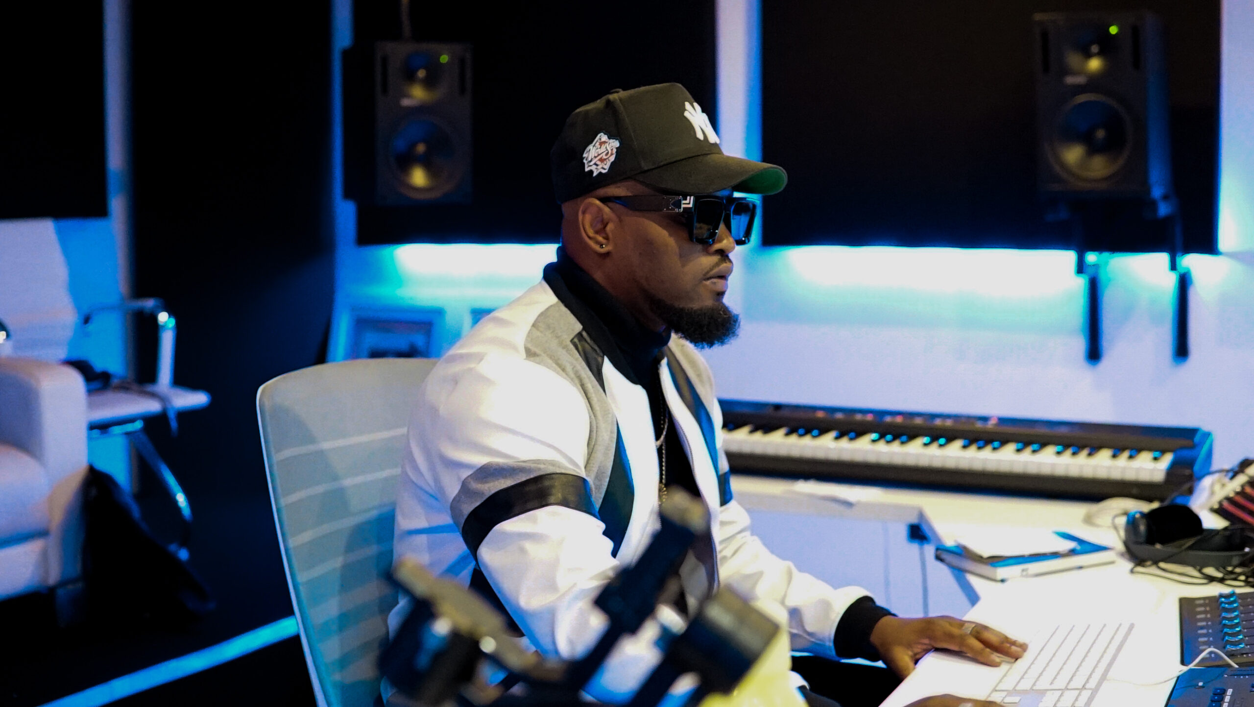 Jst Sako Finds Harmony and Heart in New Single “Ngimtholile” Featuring ReasonHD